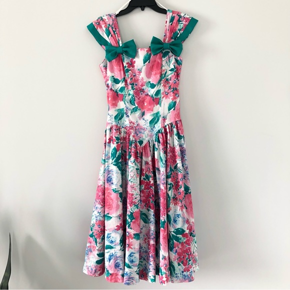 Vintage 80’s Leslie Lucks Bright Floral Print Full Skirt Dress w/ Bows - Picture 3 of 16